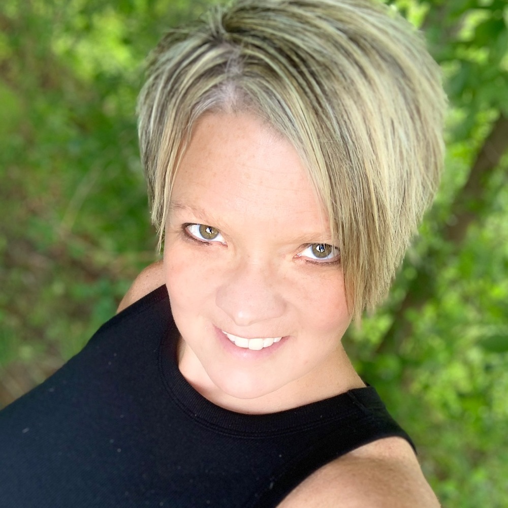 Meet your Posher, Kelly